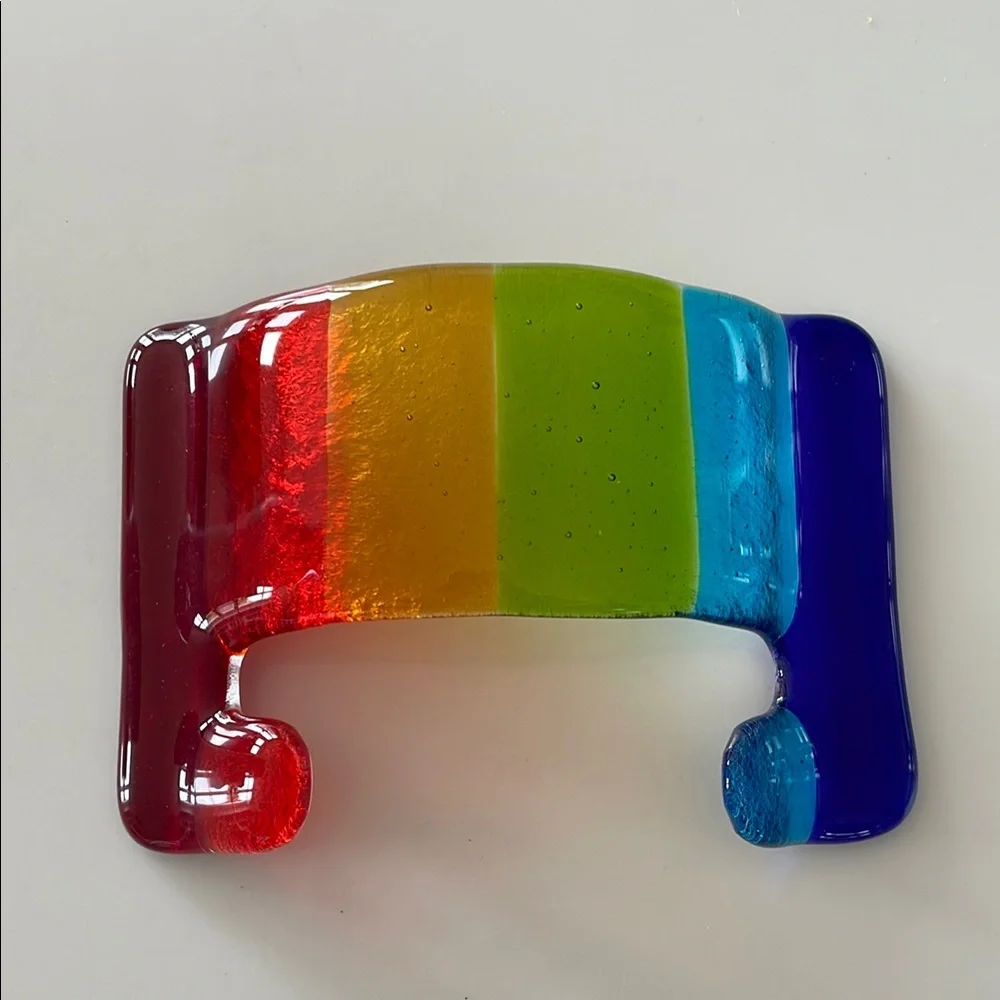 Fused Glass NWOT rainbow 🌈 phone holder